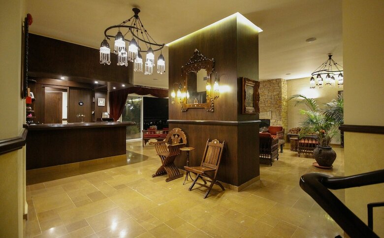 Quartier Suisse Hotel