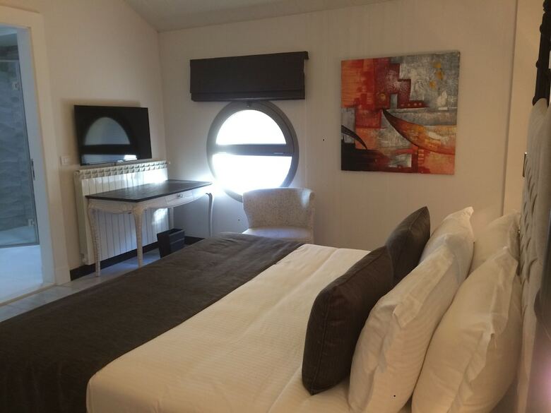 Cherry Blossom Boutique Hotel