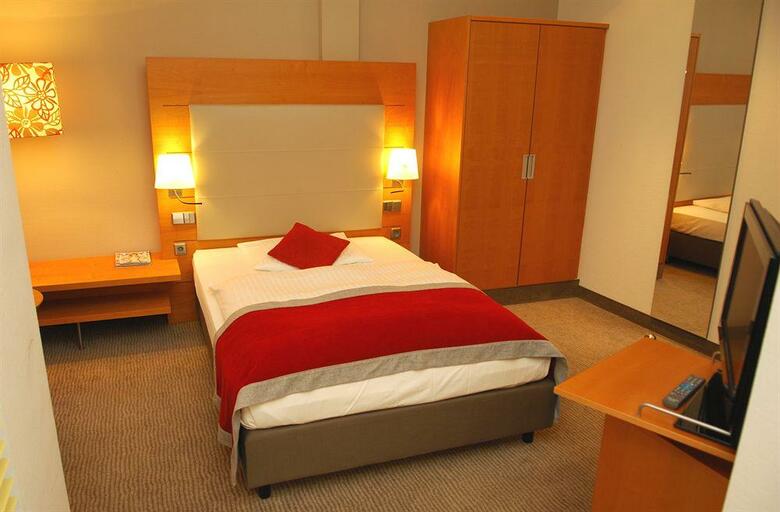 Hotel Alexander Plaza