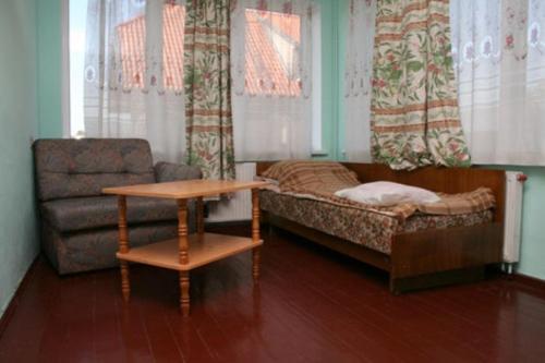 Hostal Viesu Nams Un Kempings Papes ?akstes