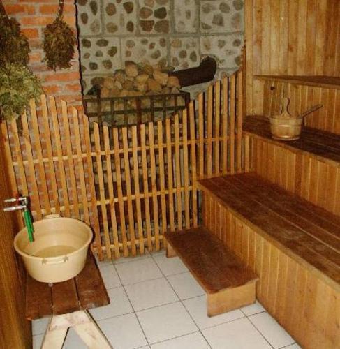 Hostal Viesu Nams Un Kempings Papes ?akstes