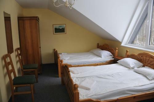 Posada Stren?i Guesthouse