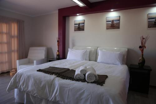 Hostal Joy Guest House Mabote
