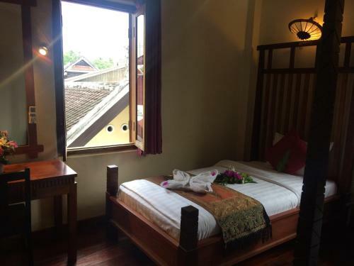 Hostal Chaluenxay Villa