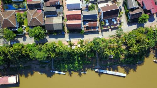 Hotel Mekong Charm Riverside