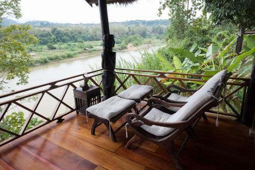 Villa Shangri-lao Resort