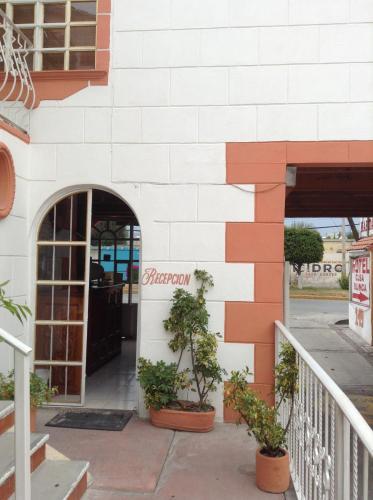 Hotel Casa Blanca