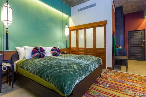 Lao Poet Hotel