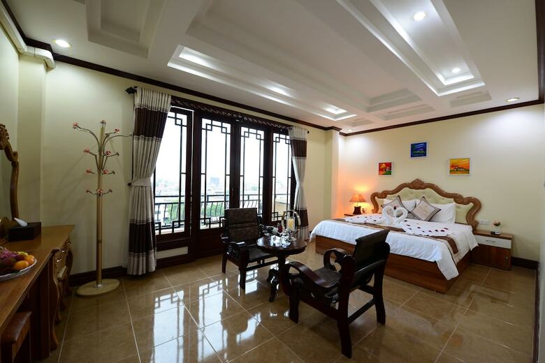 Vientiane Luxury Hotel