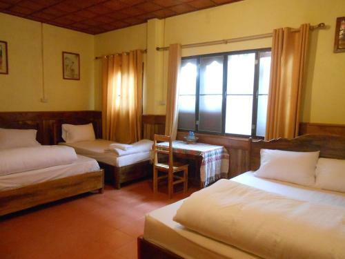 Hostal Zuela Guesthouse