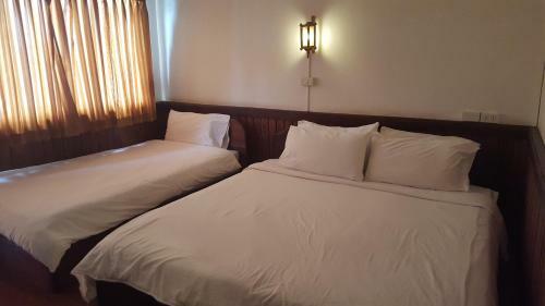 Hotel Riverside Huayxay