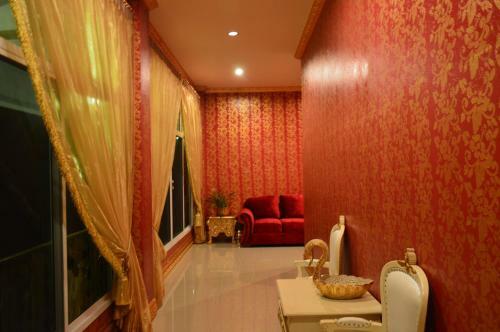 The M Bokeo Hotel