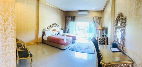 The M Bokeo Hotel