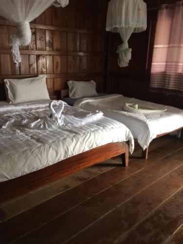 Hostal Riverside Bungalow