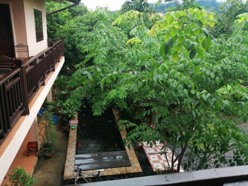 Hostal Phamarnview Guesthouse