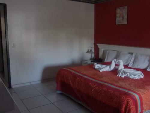 Hotel Raldos Inn