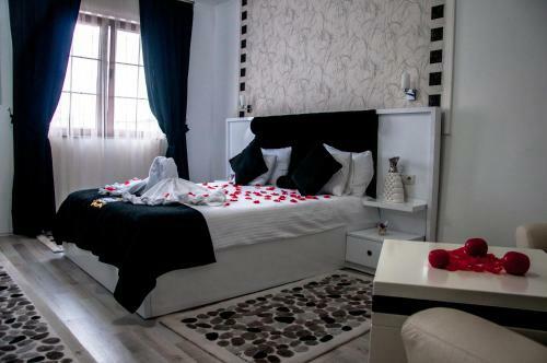 Abi Hotel