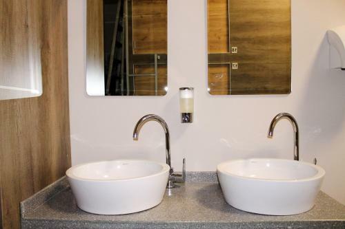 Albergue Capsule Hotel