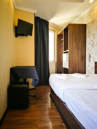 Hotel Salut