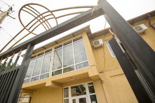 Hostel Esal