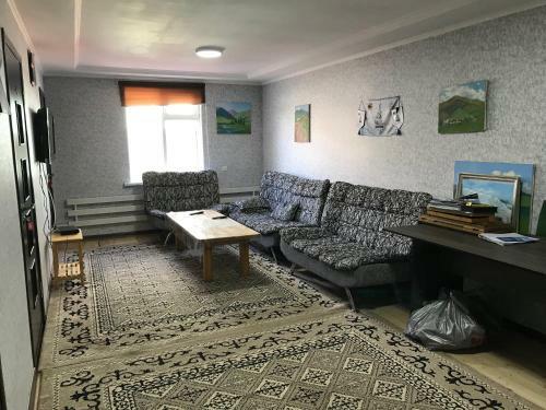 Hostal Alakol-jyrgalan Guest House