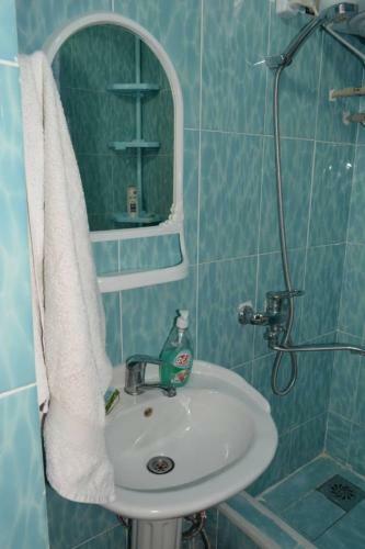 Hostal Dasha Guest House