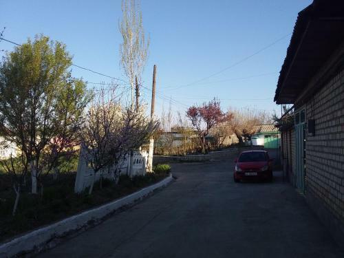 Hostal Lovely Home For You
