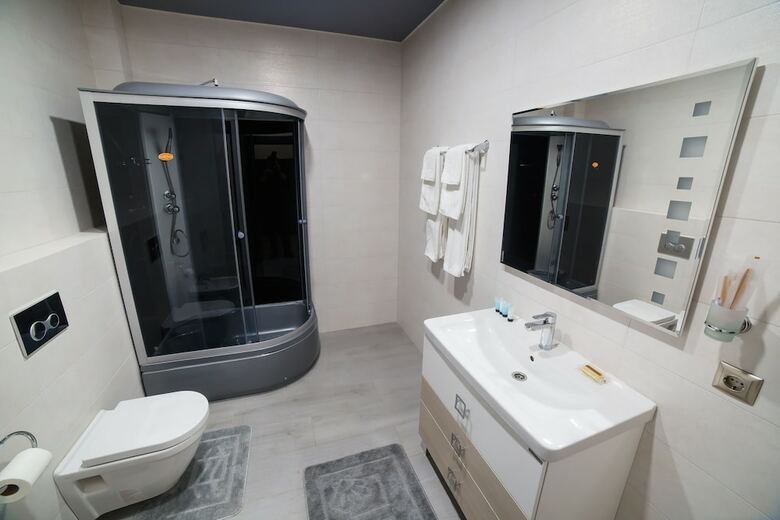 Hotel L`mira