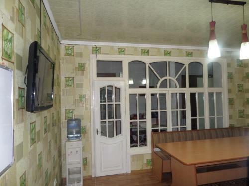 Hostal Freshosh Guest House