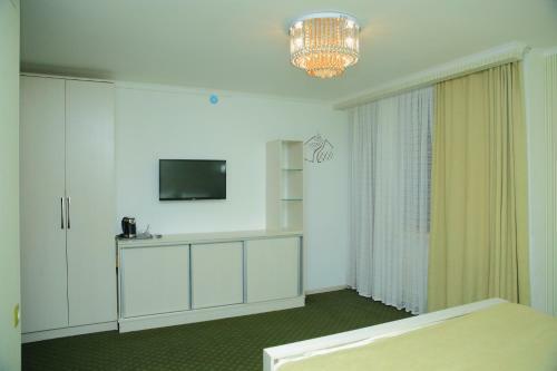 Aska Hotel