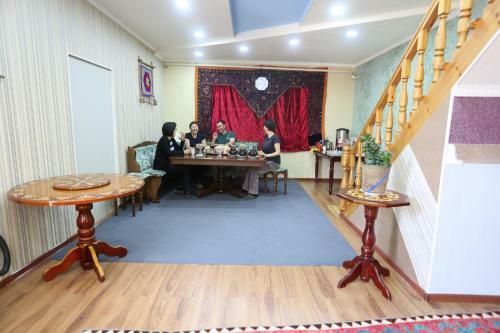 Hostal Guest House Emily
