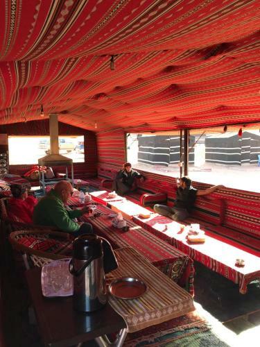 Albergue Wadi Rum 7 Pillars Camp