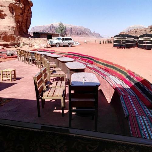 Hotel Rainbow Camp