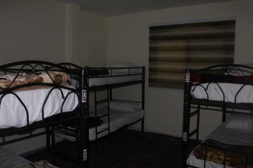 Bed & Breakfast Montreal Apartments