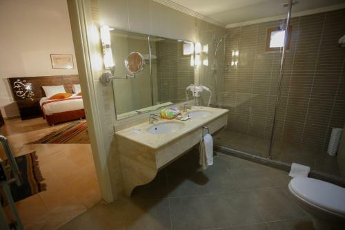 The Old Village Hotel & Resort