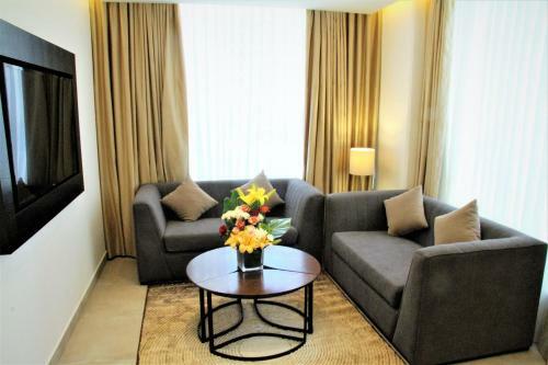 Aparthotel Downtown Hotel