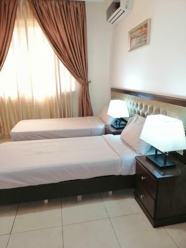 Apartamento Al Hadeer Suites Hotel