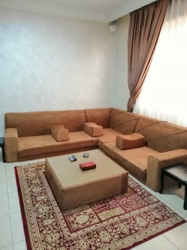 Apartamento Al Hadeer Suites Hotel