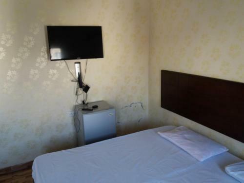 Zohoor Hotel
