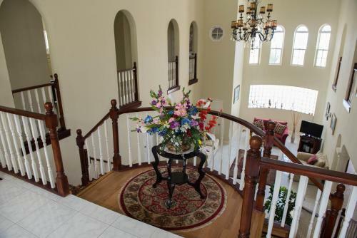 The Royal Kensington 5br Villa