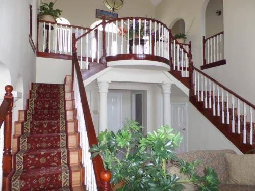 The Royal Kensington Villa 4
