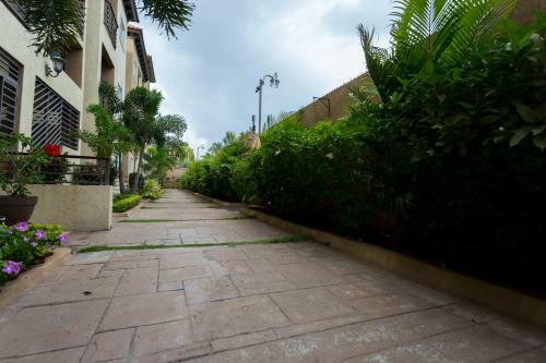 New Kingston Guest Apartment At Inglaterra I