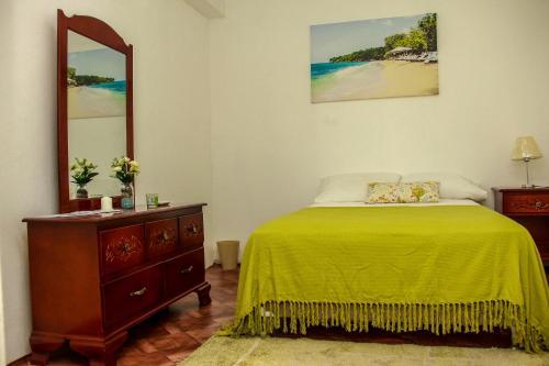 Sunshine Lodge: Your Home Away From Home