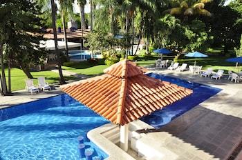 Parador De Manolos Hotel