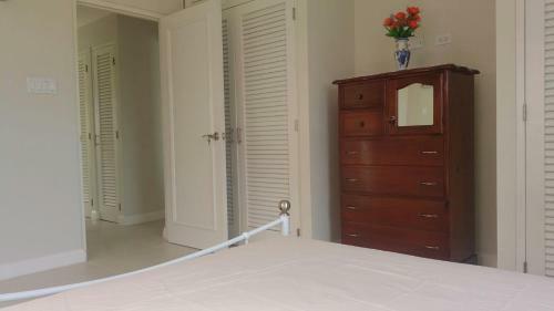 Fern Court Apartment @ Richmond