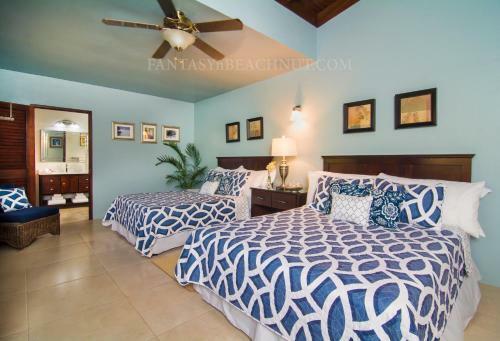Fantasy & Beachnut Villas