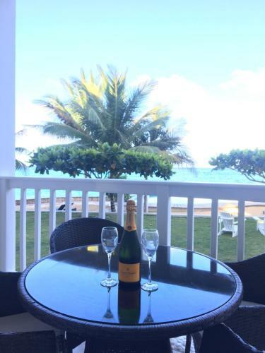 Apartamento Whispering Seas - 2 Bedroom Luxury Ocean Front Condo