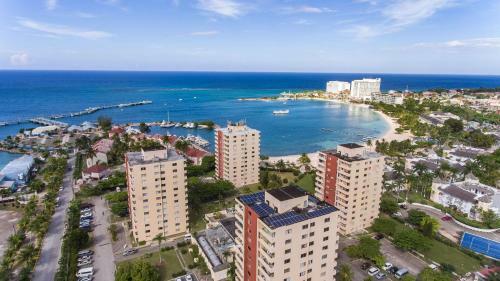 Apartamento Sunset Two Bedroom Suite At Turtle Towers
