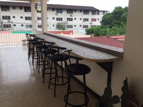 Sunset Inn Apartment Hotel