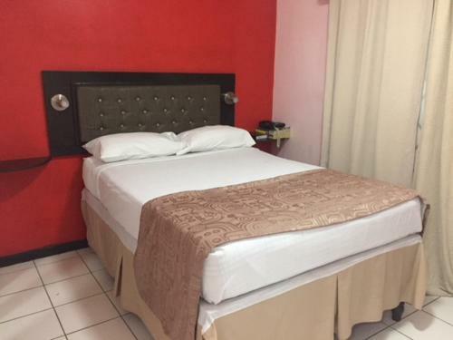 Sunset Inn Apartment Hotel